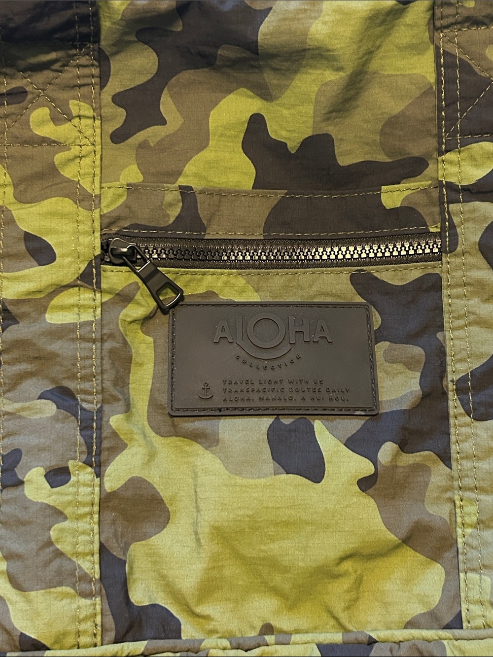 Aloha Collection backpack and duffle - Picture 6 of 6